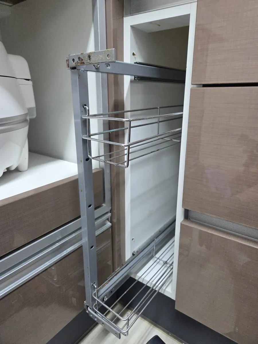양념망 걸이 브라켓 녹슨 복원 전 사진